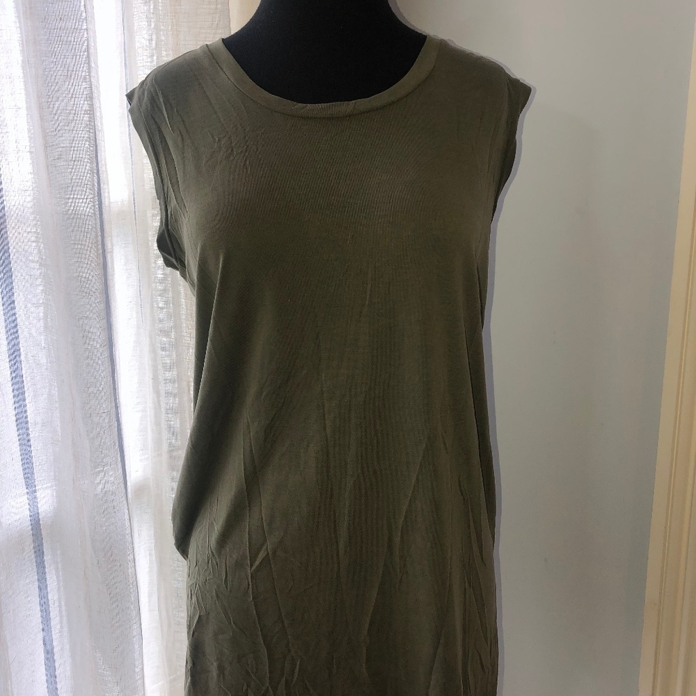 Drew Olive Green Tank Top Sleeveless Size S Minimalist Clean Girl Basic